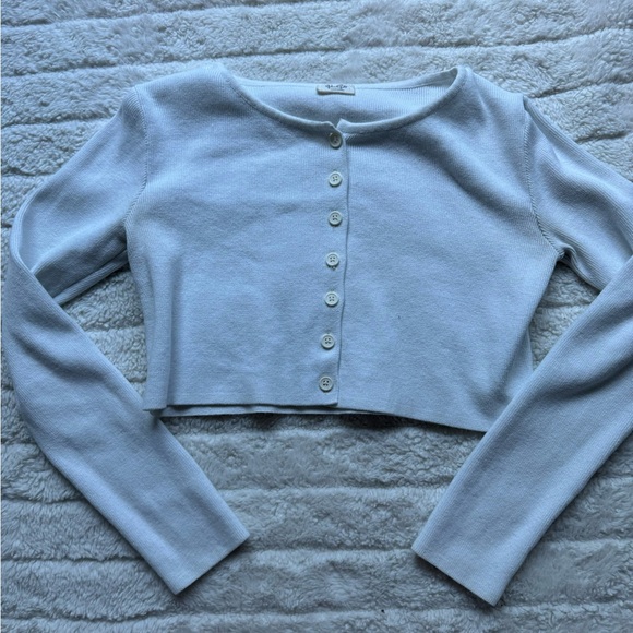 brandy melville crop top - Picture 1 of 3